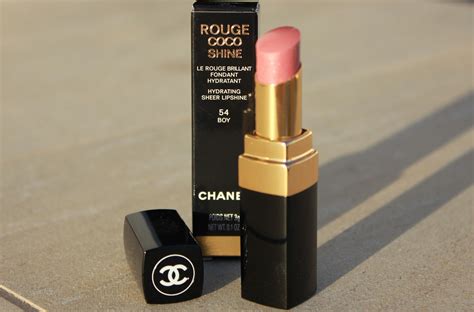 chanel boy リップ|Chanel Boy Lipstick – The Glossy Shine You Will Love.